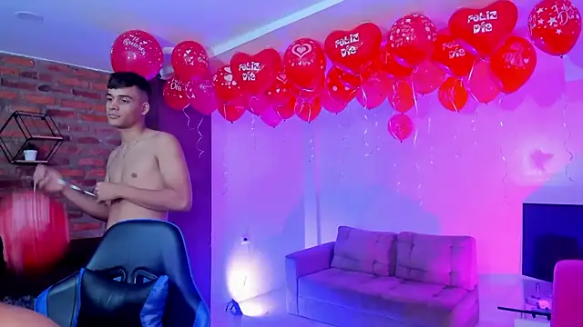 Spaceboys18 online show from February 2026 03:03:02 AM