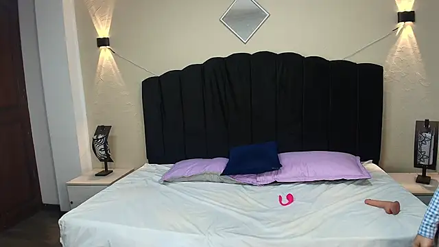 Snapshot of GabySweett_ chatting on November 2025 12:15:02 PM GabySweett online show from November 2025 12:15:02 PM