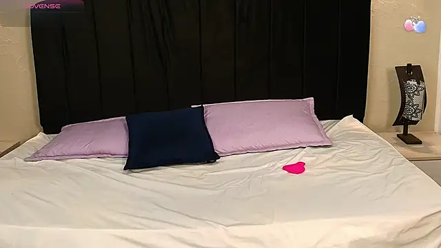 Snapshot of GabySweett_ chatting on November 2025 12:40:01 PM GabySweett online show from November 2025 12:40:01 PM