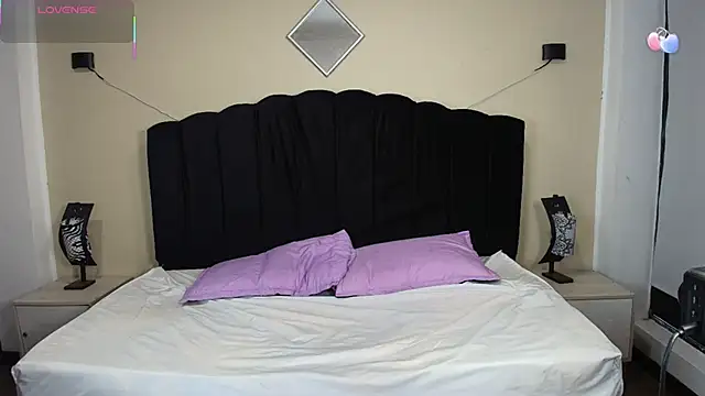 Snapshot of GabySweett_ chatting on December 2025 07:32:01 PM GabySweett online show from December 2025 07:32:01 PM