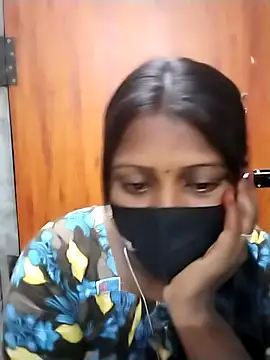 Tamil Hot Sandy online show from February 2026 09:22:02 PM