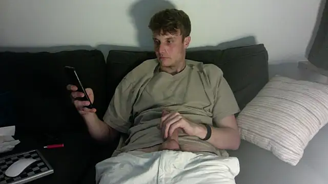 bangzrr3 online show from October 2025 07:01:02 PM