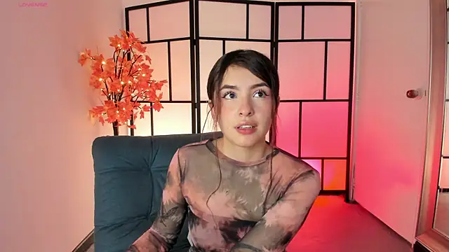 Snapshot of Sweet_pay chatting on November 2025 12:05:01 PM Sweet pay online show from November 2025 12:05:01 PM