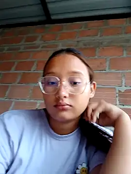 young dairy01 online show from November 2025 11:46:02 AM