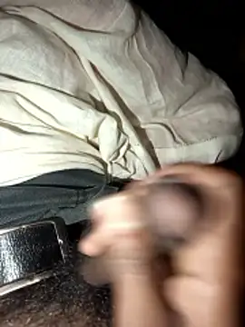 Snapshot of WrongAngle30 chatting on January 2026 06:44:02 PM WrongAngle30 online show from January 2026 06:44:02 PM