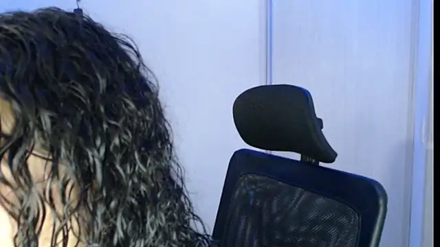 Snapshot of Ivonnybonn chatting on October 2025 10:23:02 PM Ivonnybonn online show from October 2025 10:23:02 PM