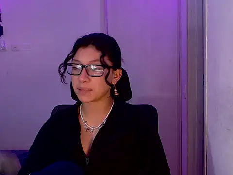 Snapshot of Ivonnybonn chatting on January 2026 04:15:01 AM Ivonnybonn online show from January 2026 04:15:01 AM