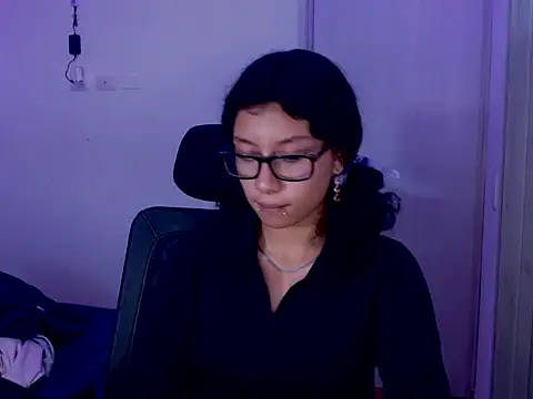 Snapshot of Ivonnybonn chatting on January 2026 12:03:01 AM Ivonnybonn online show from January 2026 12:03:01 AM