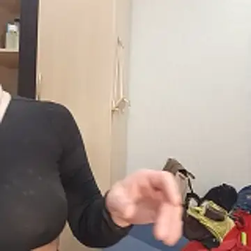 Conny Shellie online show from May 2026 09:44:02 PM