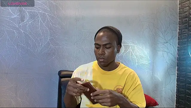 Snapshot of george_lance chatting on October 2025 03:24:02 AM george lance online show from October 2025 03:24:02 AM