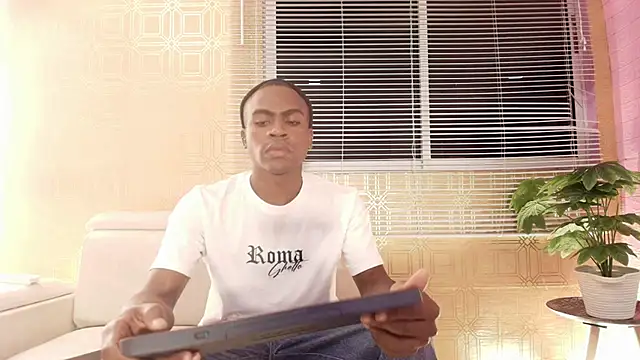 Snapshot of george_lance chatting on November 2025 03:53:02 AM george lance online show from November 2025 03:53:02 AM