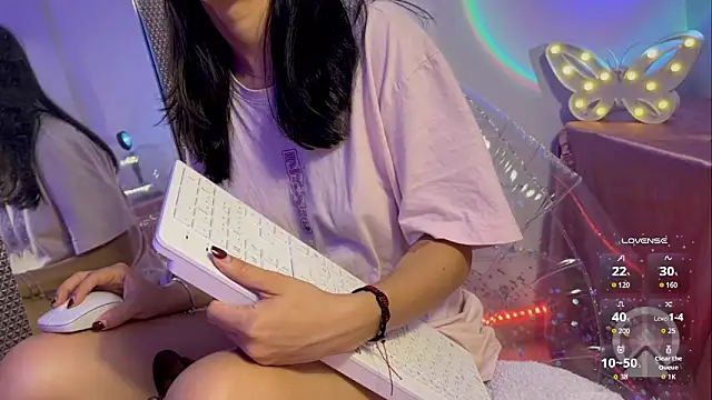 isa martinexxx online show from November 2025 11:14:02 PM