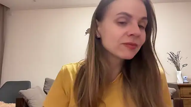 AnnieLove7722 online show from October 2025 06:54:01 PM