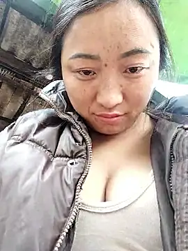 Snapshot of zhen-zo chatting on October 2025 02:37:02 AM zhen-zo online show from October 2025 02:37:02 AM