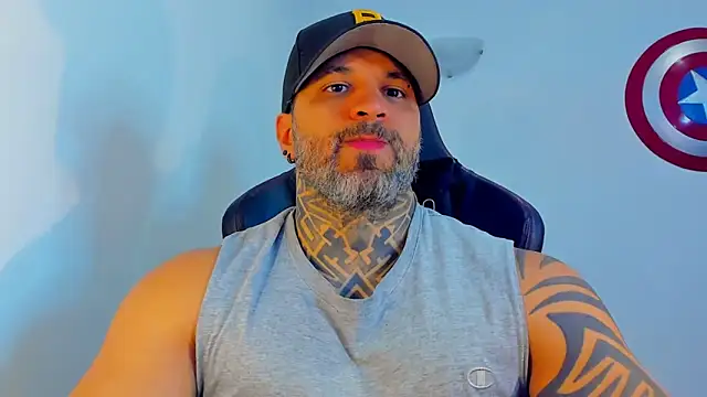 JoshRigby online show from April 2026 07:33:01 PM