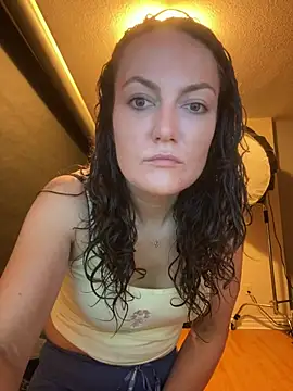 sexybriiiixoxo online show from May 2026 01:47:02 AM