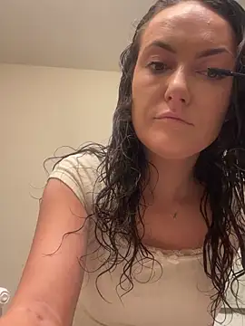 sexybriiiixoxo online show from May 2026 04:25:02 PM
