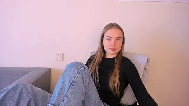 LilMary  online show from October 2025 07:21:02 AM