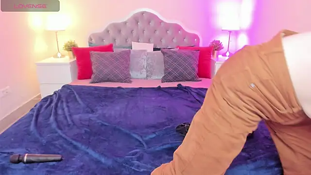 CamillaDreamer online show from November 2025 04:53:01 PM