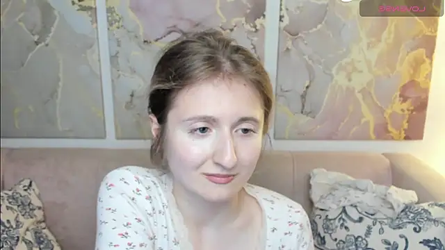 CamillaDreamer online show from May 2026 06:15:02 PM