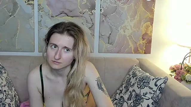 CamillaDreamer online show from May 2026 12:18:01 AM