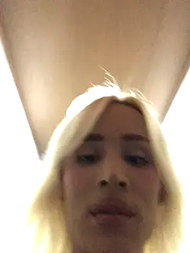 alexawinterrr online show from October 2025 03:27:01 AM