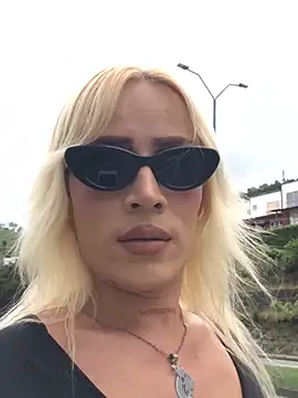 alexawinterrr online show from October 2025 04:49:02 PM