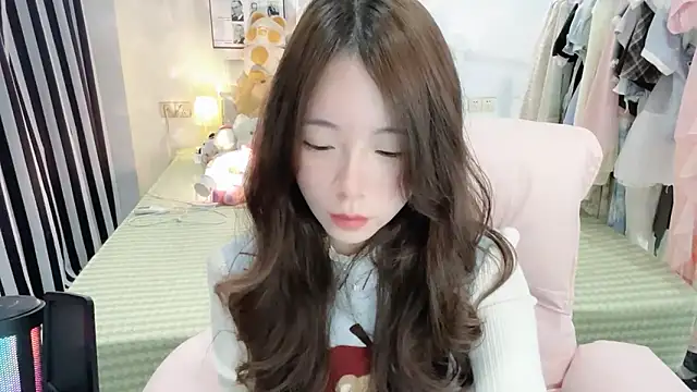 Snapshot of Gardenia-222 chatting on December 2025 12:01:02 PM Gardenia-222 online show from December 2025 12:01:02 PM