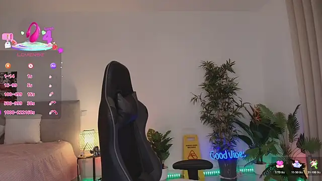 Snapshot of Angel_danm_Pati chatting on October 2025 10:36:01 AM Angel danm Pati online show from October 2025 10:36:01 AM