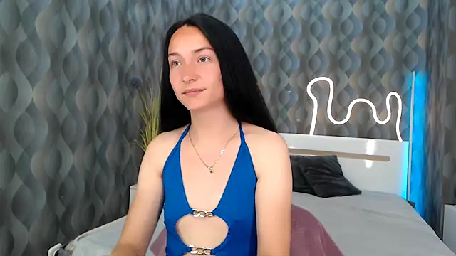 Snapshot of Emilly__Grey chatting on June 2026 05:35:01 PM Emilly Grey online show from June 2026 05:35:01 PM