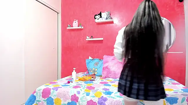 SamannthaOlsen online show from November 2025 12:15:02 PM