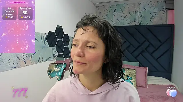 Valery More   online show from March 2026 01:01:01 PM