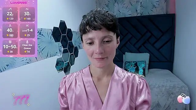 Valery More   online show from April 2026 02:11:01 PM