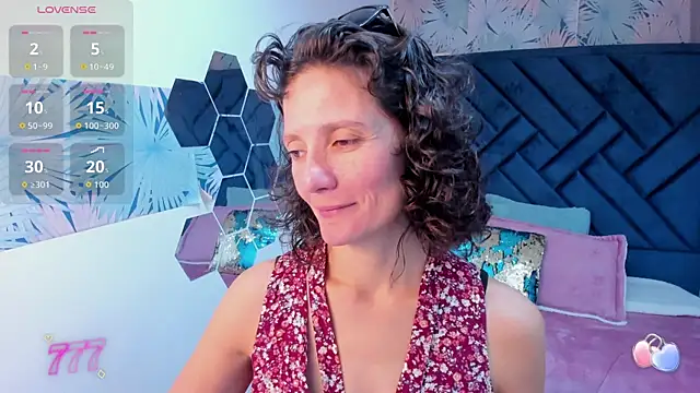 Valery More   online show from May 2026 12:45:02 PM