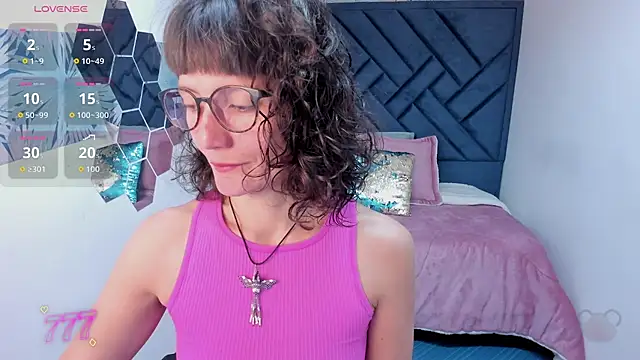 Valery More   online show from May 2026 01:08:01 PM