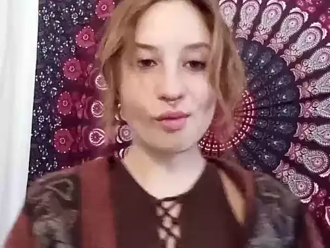 Snapshot of AdalynKiss chatting on October 2025 06:22:02 AM AdalynKiss online show from October 2025 06:22:02 AM