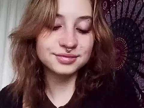 Snapshot of AdalynKiss chatting on October 2025 06:16:02 AM AdalynKiss online show from October 2025 06:16:02 AM