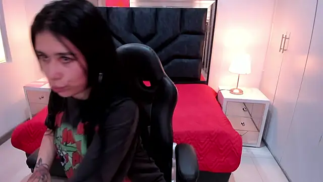 SusanVilla online show from November 2025 07:35:01 PM