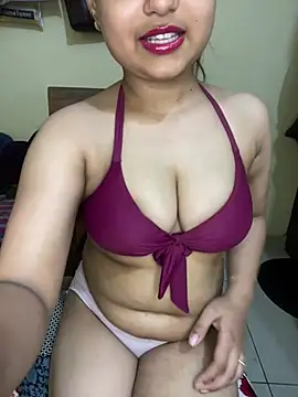 Snapshot of soniyaverma00 chatting on May 2026 08:27:02 PM soniyaverma00 online show from May 2026 08:27:02 PM