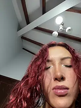 SelenaRouge1 online show from January 2026 04:06:02 AM