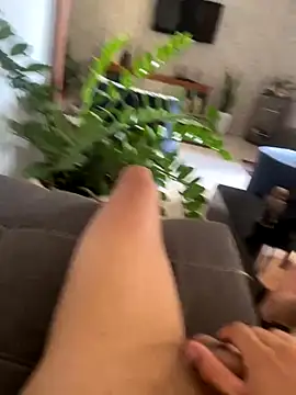 MCLZK online show from November 2025 05:45:02 PM