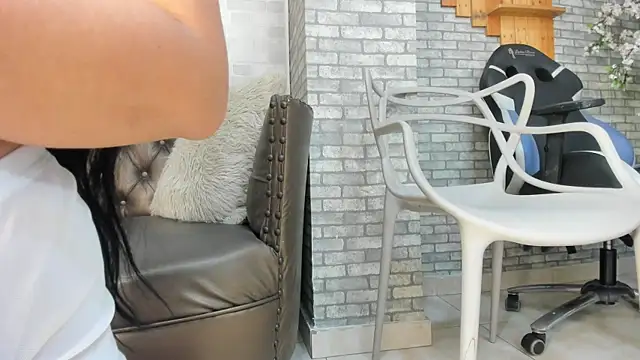 Alisonn Doll online show from February 2026 06:33:01 PM