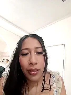 Amelia Rivas online show from December 2025 03:52:02 PM