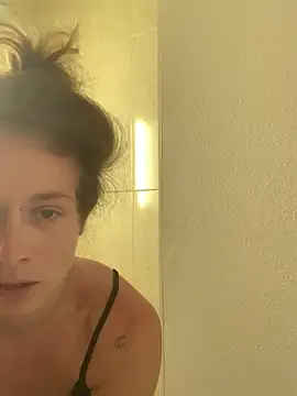 GoldenPussy1329 online show from April 2026 12:24:02 AM