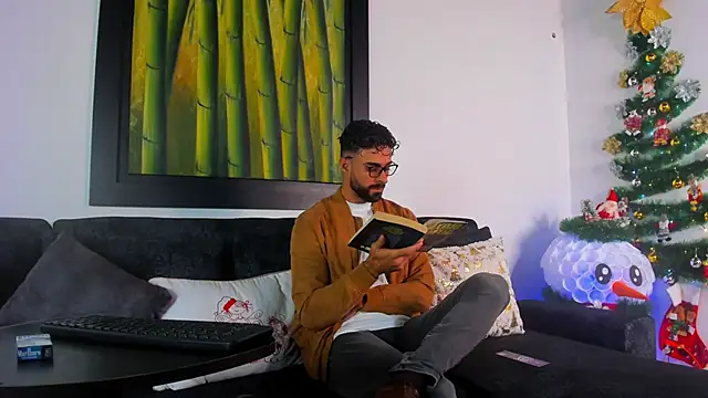 Snapshot of Kael_Bronte chatting on December 2025 11:27:02 AM Kael Bronte online show from December 2025 11:27:02 AM