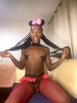 Snapshot of taylor_hot85 chatting on November 2025 11:40:01 PM taylor hot85 online show from November 2025 11:40:01 PM