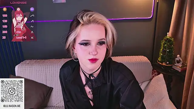 luna son online show from January 2026 09:31:02 PM