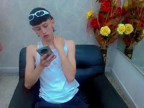 thaigo twink38 online show from October 2025 03:04:02 AM