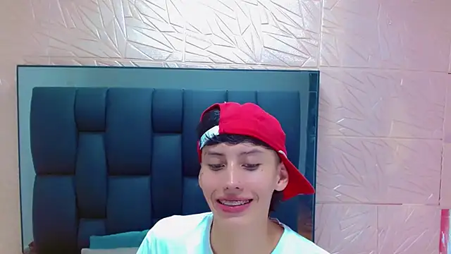 thaigo twink38 online show from February 2026 07:46:02 AM