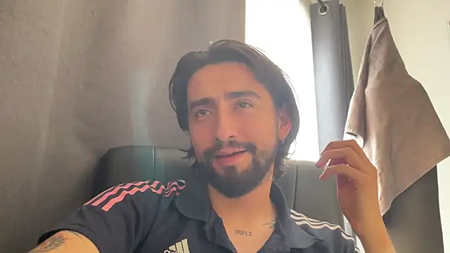 maximusdominus26 online show from October 2025 05:57:02 PM